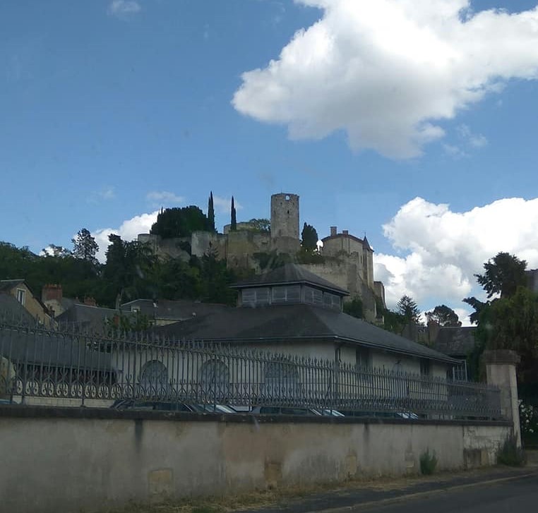 Arriving in Chinon