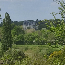 Chateau la Roche Hue